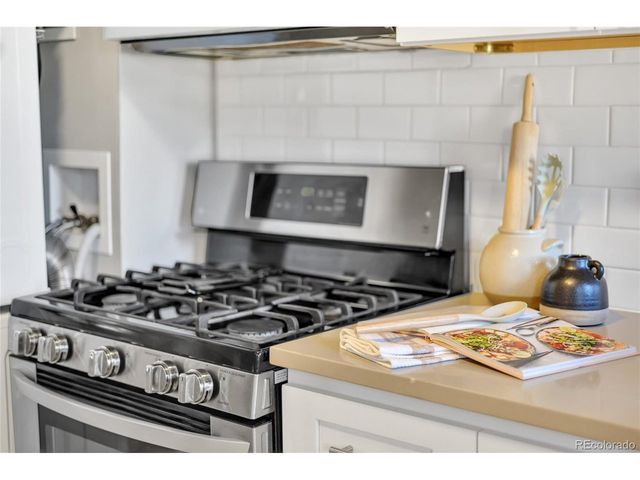2545 N Lafayette St, Denver, CO 80205