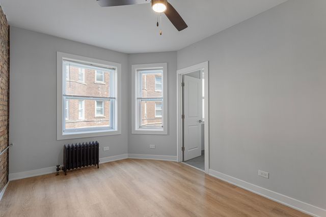 7381 N Damen Avenue 1E, Chicago, IL 60645