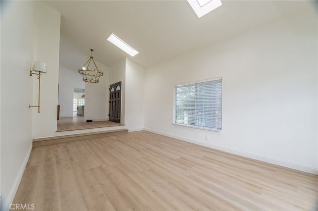 719 W Mariposa Ave, El Segundo, CA 90245