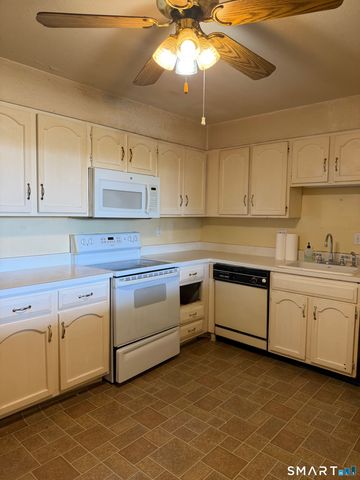 50 Birdseye Street 202, Stratford, CT 06615