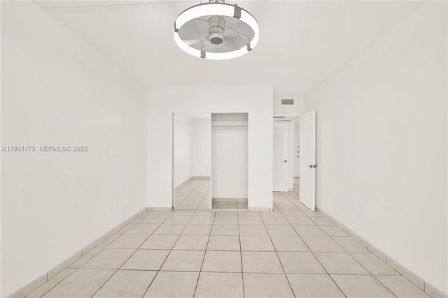 400 Kings Point Dr 1604, Sunny Isles Beach, FL 33160