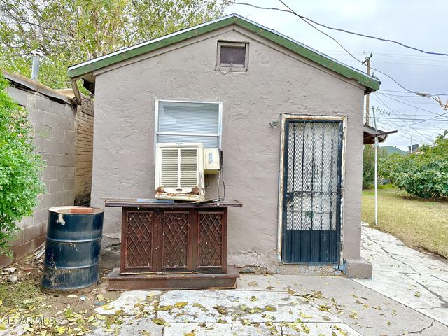 2928 E San Antonio Avenue, El Paso, TX 79905