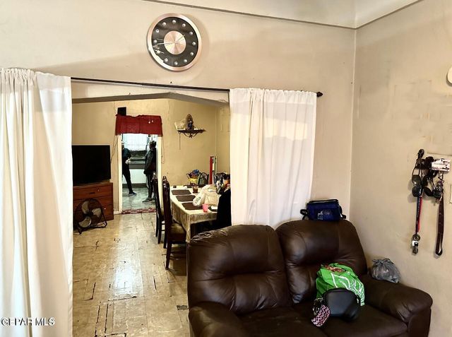 2928 E San Antonio Avenue, El Paso, TX 79905