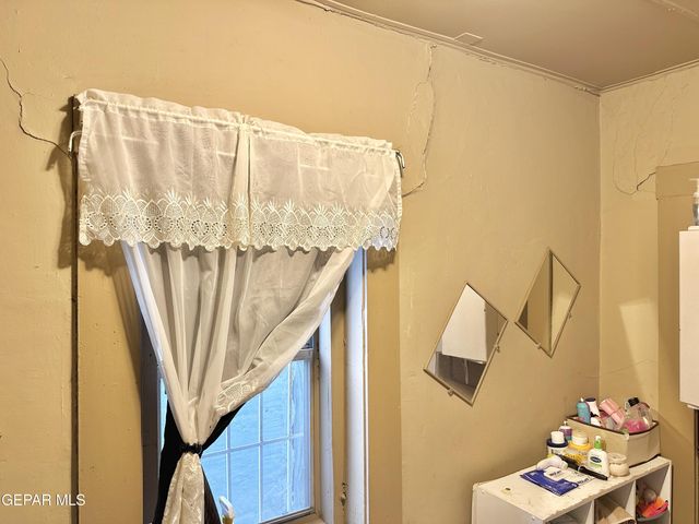 2928 E San Antonio Avenue, El Paso, TX 79905