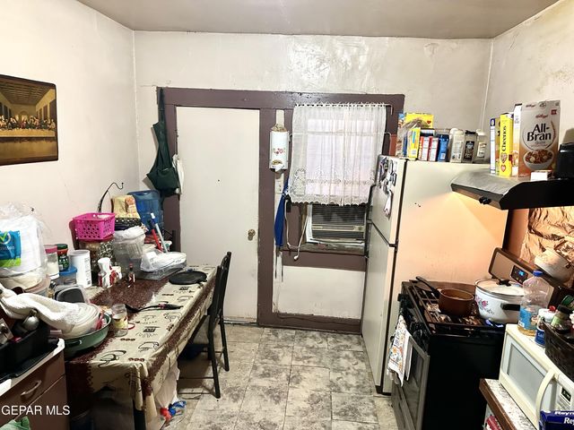 2928 E San Antonio Avenue, El Paso, TX 79905