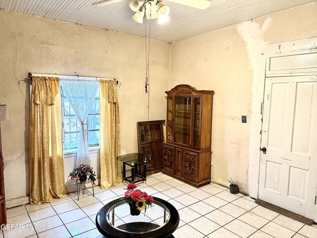 2928 E San Antonio Avenue, El Paso, TX 79905