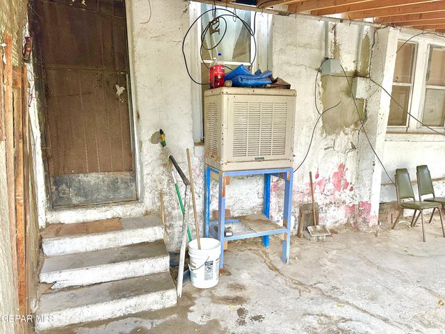 2928 E San Antonio Avenue, El Paso, TX 79905