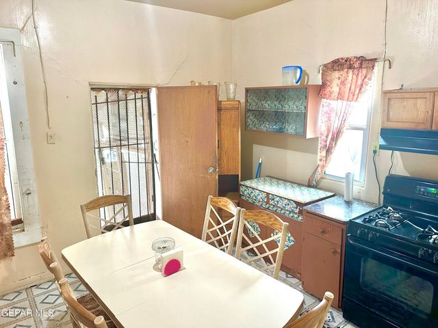 2928 E San Antonio Avenue, El Paso, TX 79905