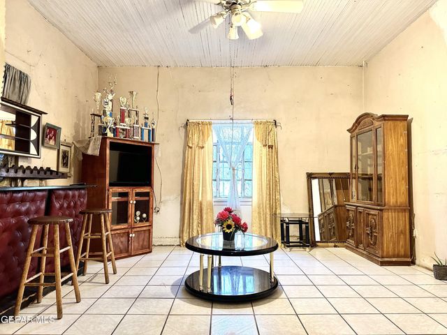 2928 E San Antonio Avenue, El Paso, TX 79905