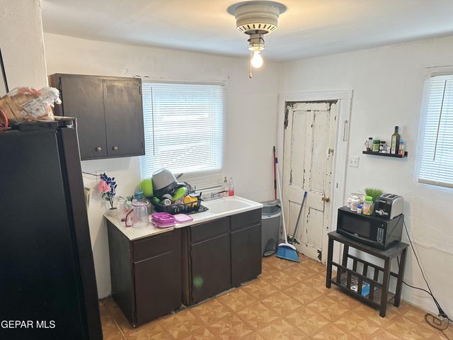 2928 E San Antonio Avenue, El Paso, TX 79905