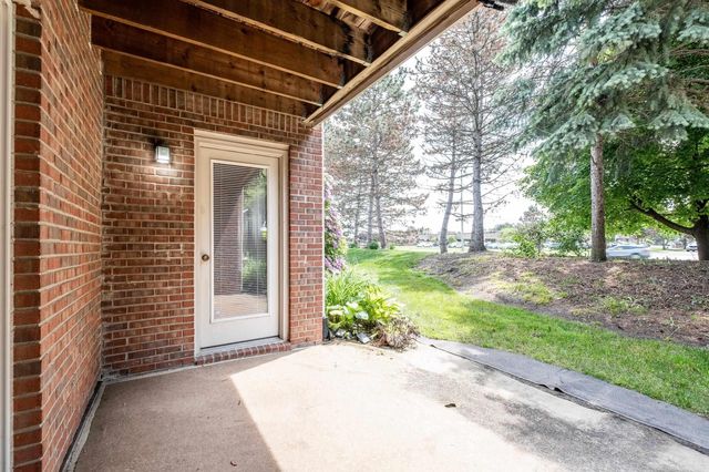 16412 Claremont Drive, Clinton Twp, MI 48038