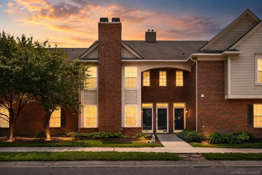 16412 Claremont Drive, Clinton Twp, MI 48038