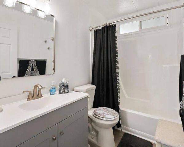 221 El Camino Real 52, Oceanside, CA 92058