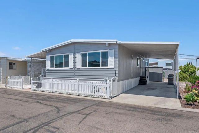 221 El Camino Real 52, Oceanside, CA 92058