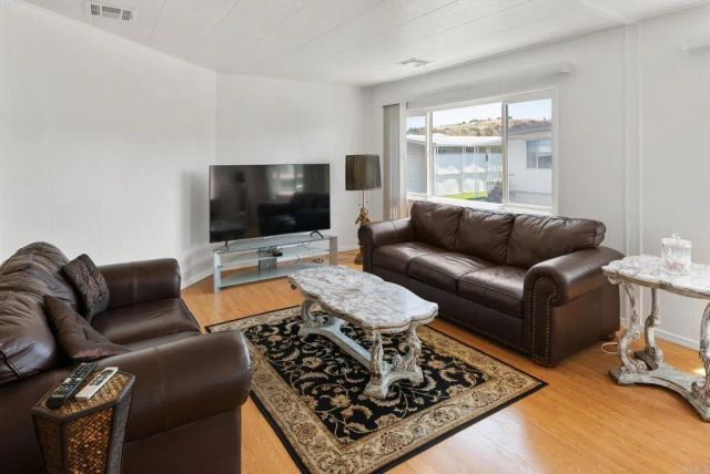 221 El Camino Real 52, Oceanside, CA 92058