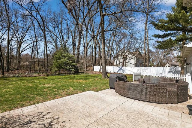 50621 Bear Claw Court, Granger, IN 46530