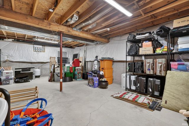 50621 Bear Claw Court, Granger, IN 46530