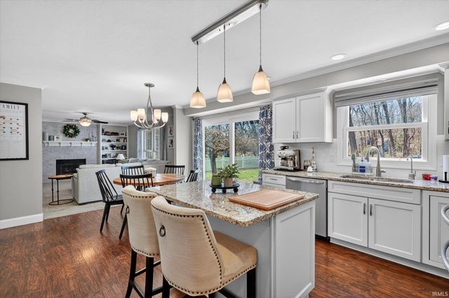 50621 Bear Claw Court, Granger, IN 46530