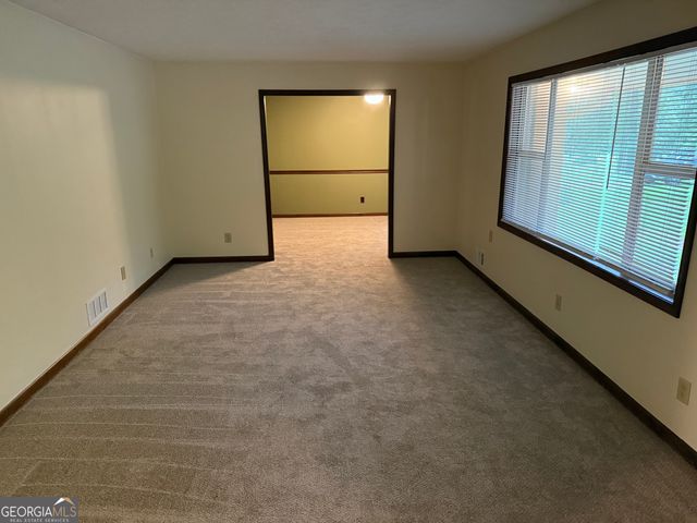 5254 Deer Run Drive SW, Conyers, GA 30094