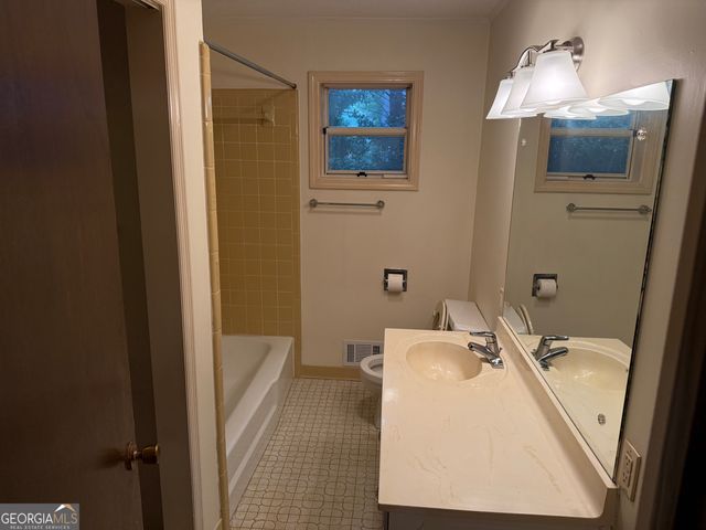 5254 Deer Run Drive SW, Conyers, GA 30094