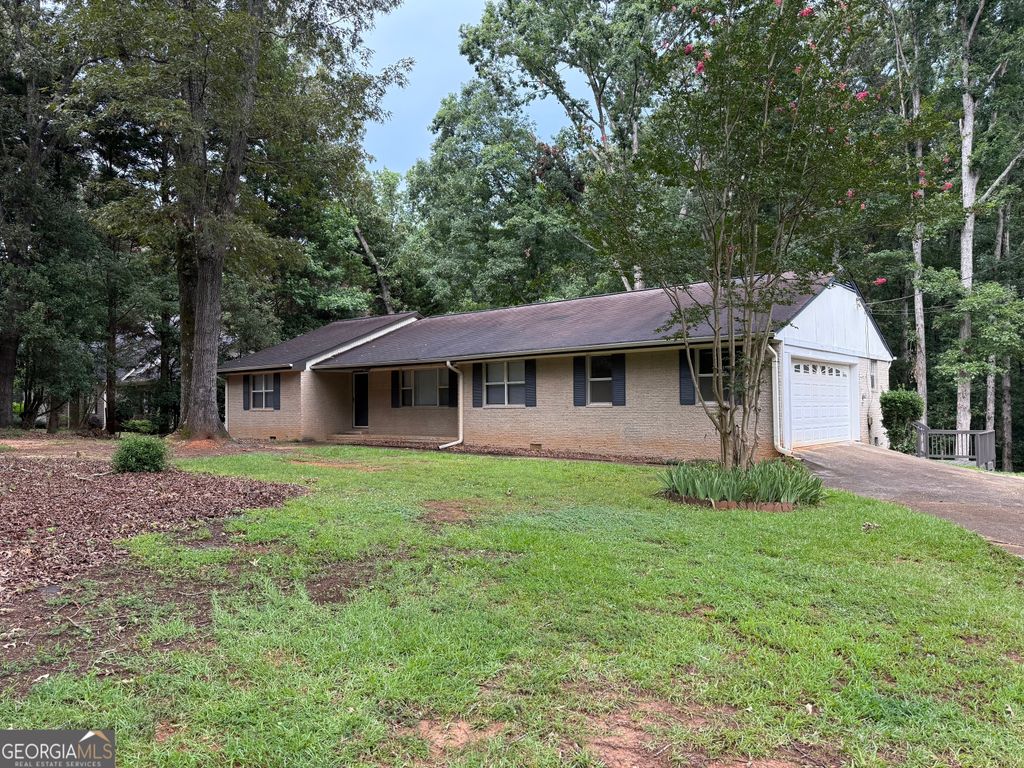 5254 Deer Run Drive SW, Conyers, GA 30094