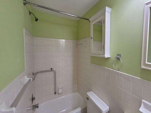 2298 NETHERLANDS DRIVE 32, Clearwater, FL 33763