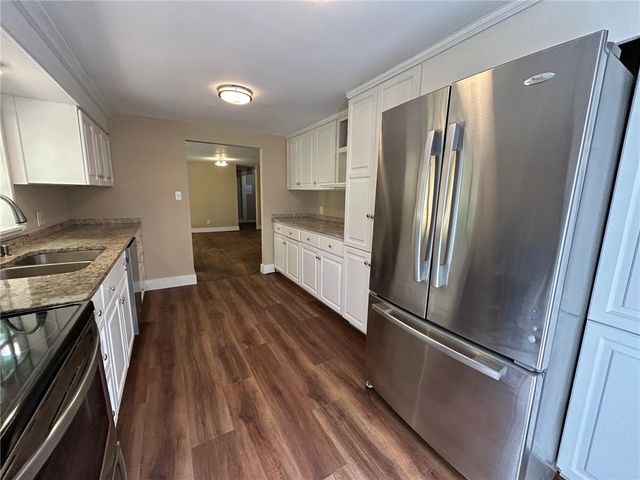 2401 Waterford Drive, Semmes, AL 36575