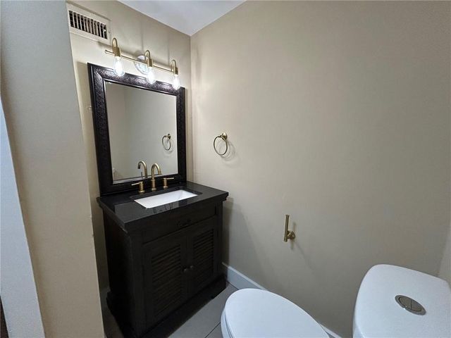 2401 Waterford Drive, Semmes, AL 36575