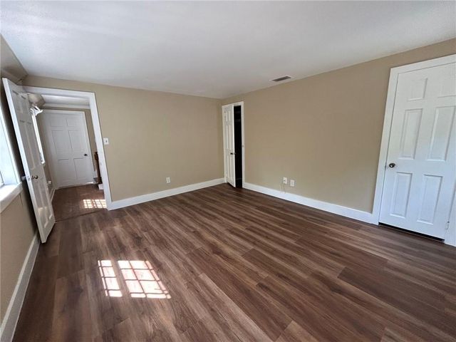 2401 Waterford Drive, Semmes, AL 36575