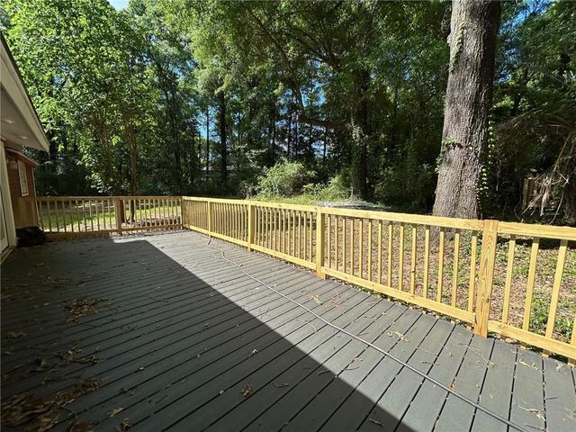2401 Waterford Drive, Semmes, AL 36575