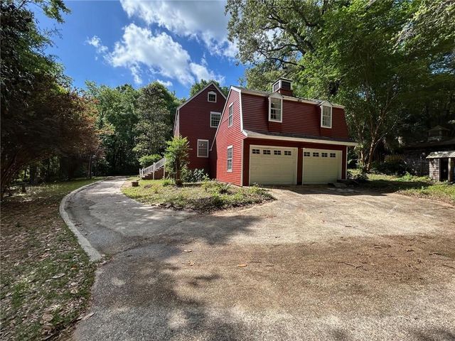 2401 Waterford Drive, Semmes, AL 36575