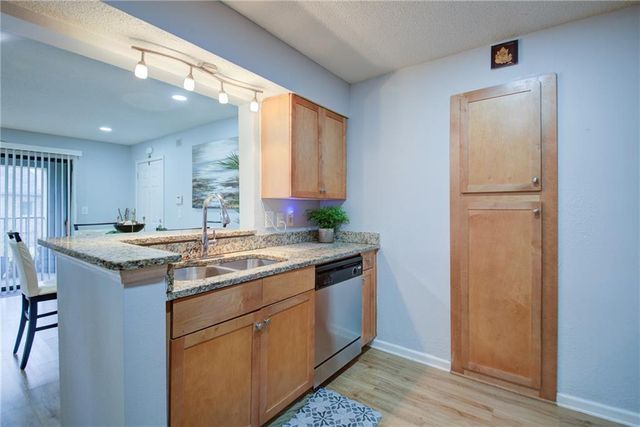 2657 Lenox Road NE P-213, Atlanta, GA 30324