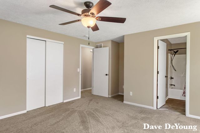 6756 119th Avenue, Fennville, MI 49408