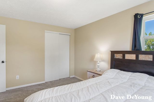 6756 119th Avenue, Fennville, MI 49408