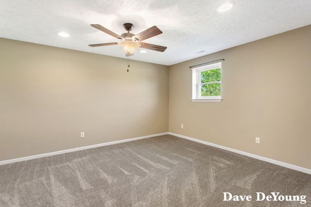 6756 119th Avenue, Fennville, MI 49408