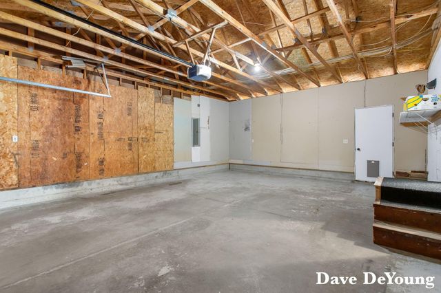 6756 119th Avenue, Fennville, MI 49408