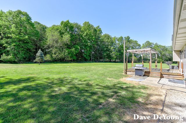 6756 119th Avenue, Fennville, MI 49408