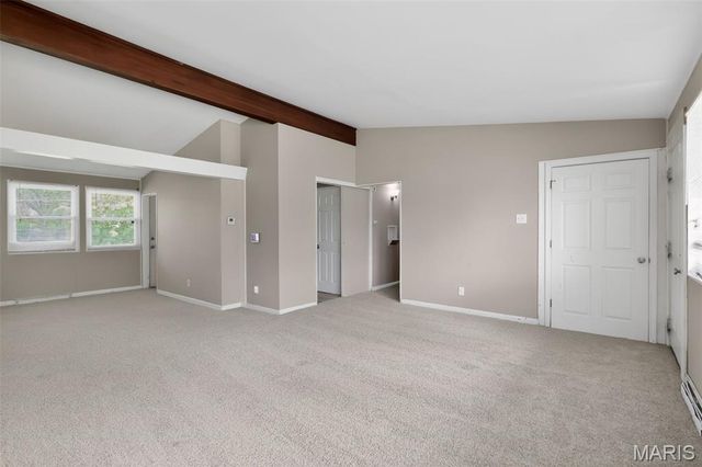 10836 Hallstead Drive, St Louis, MO 63136