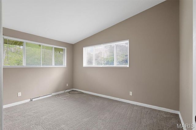 10836 Hallstead Drive, St Louis, MO 63136