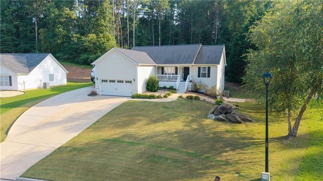 75 Oak Ridge Court, Douglasville, GA 30134