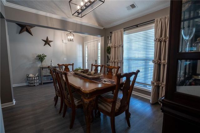 75 Oak Ridge Court, Douglasville, GA 30134