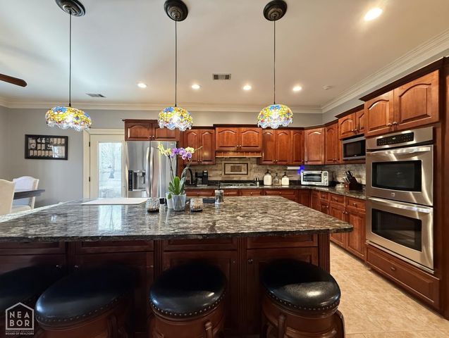 2114 Spring Hollow Drive, Jonesboro, AR 72404