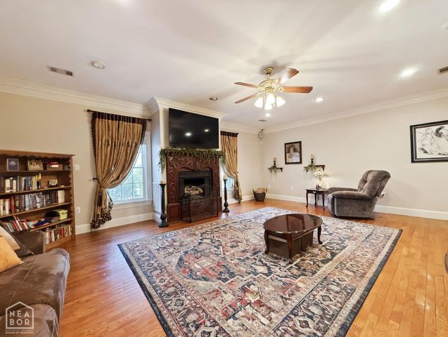 2114 Spring Hollow Drive, Jonesboro, AR 72404