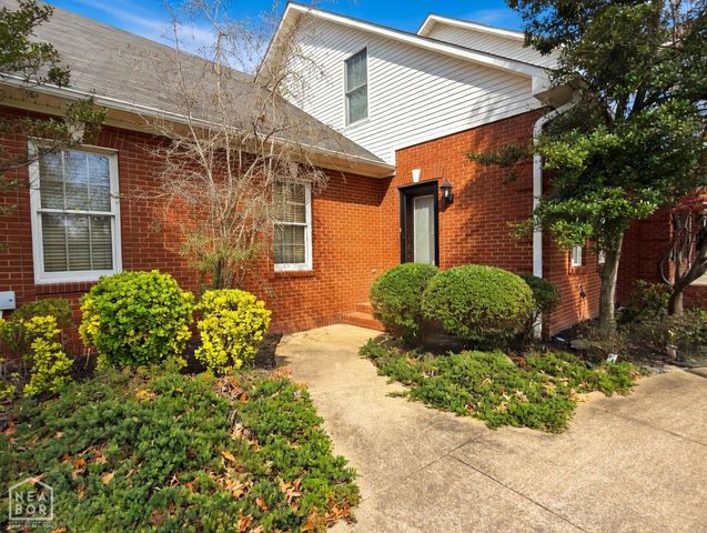 2114 Spring Hollow Drive, Jonesboro, AR 72404