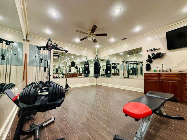 2114 Spring Hollow Drive, Jonesboro, AR 72404