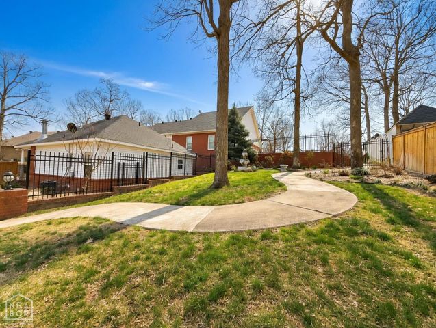 2114 Spring Hollow Drive, Jonesboro, AR 72404