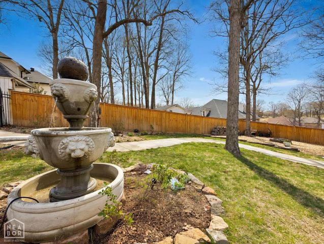 2114 Spring Hollow Drive, Jonesboro, AR 72404