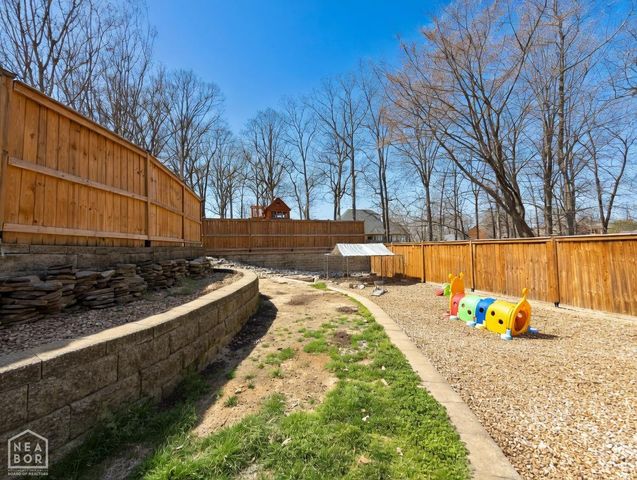 2114 Spring Hollow Drive, Jonesboro, AR 72404