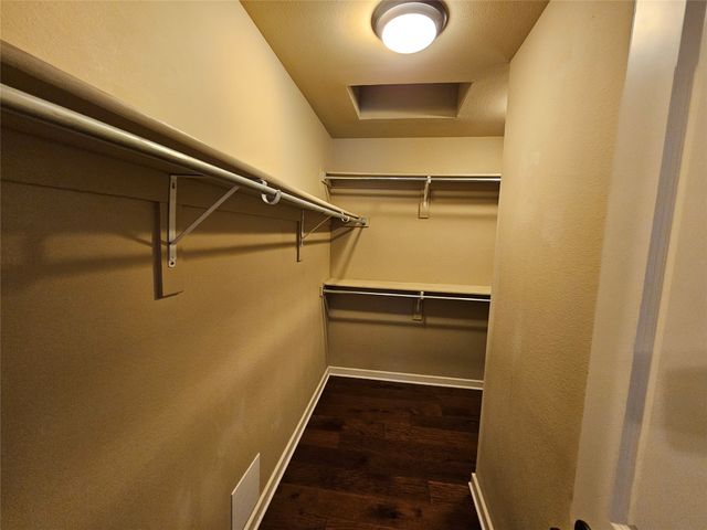 1872 Summit Avenue, Dallas, TX 75206