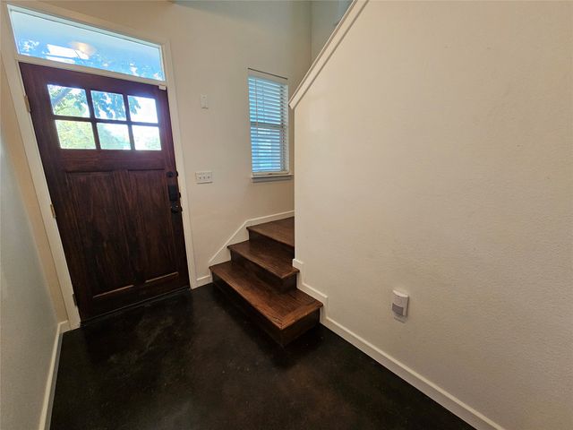 1872 Summit Avenue, Dallas, TX 75206